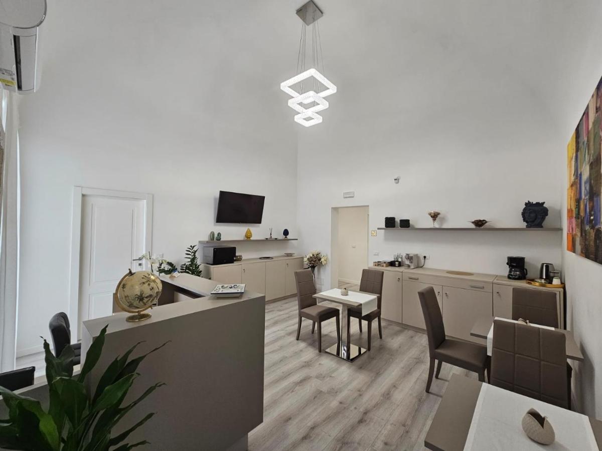 Heart City Rooms Catania Exterior photo